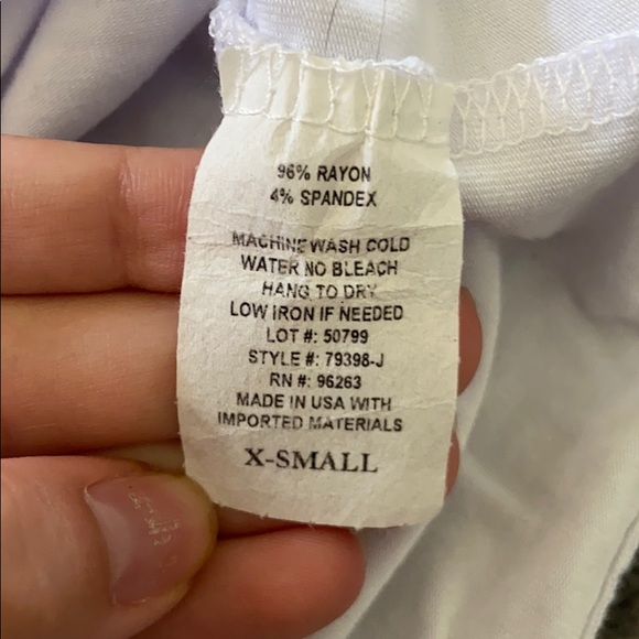 Cropped white tee - Picture 3 of 4